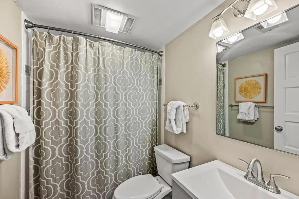 Views & Fireplace - Minutes To Gburg And Ober - Condo ガトリンバーグ エクステリア 写真