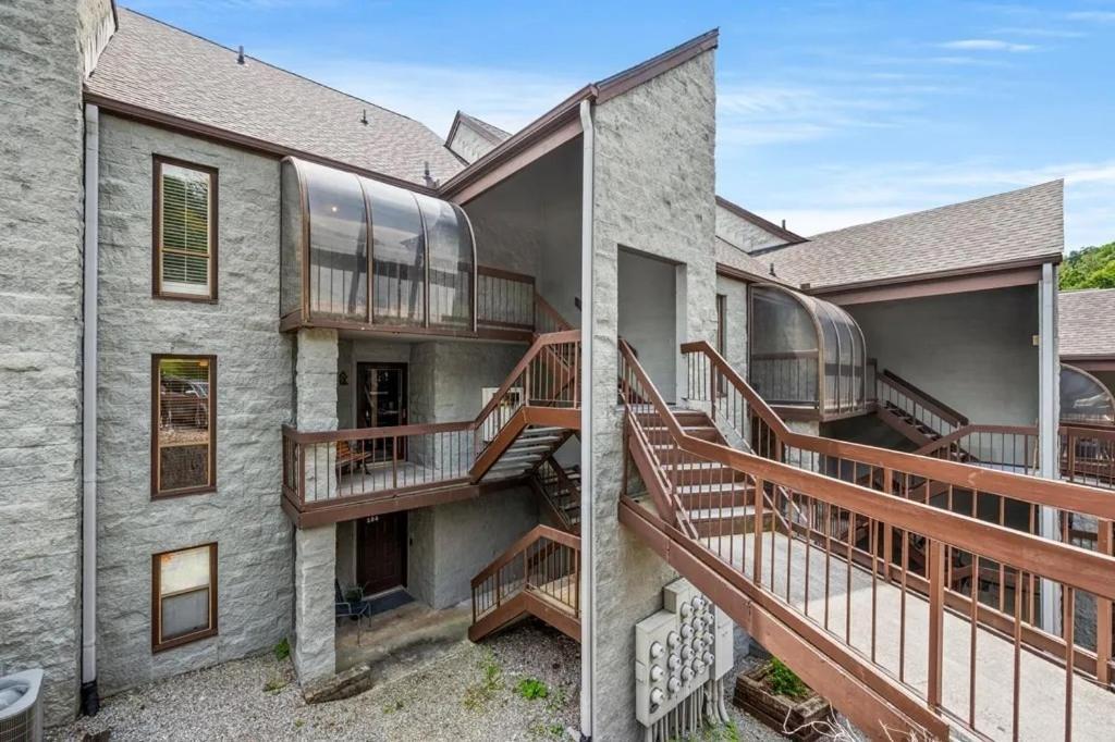 Views & Fireplace - Minutes To Gburg And Ober - Condo ガトリンバーグ エクステリア 写真